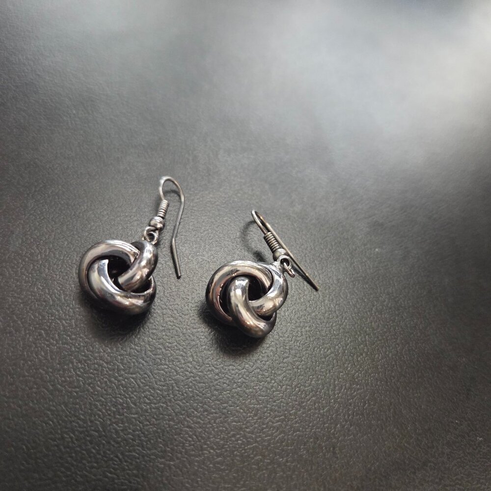 earring unique